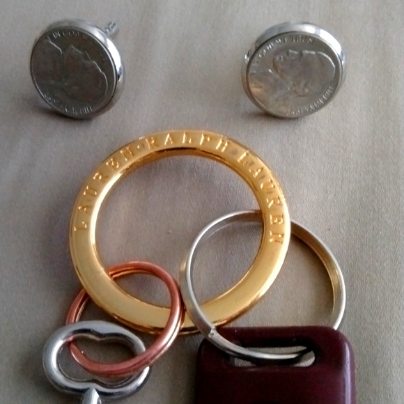 Lauren Ralph Lauren Gold (color) key chain ring 1S - Picture 3 of 5
